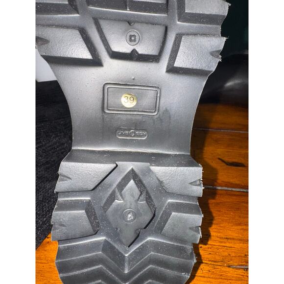 Nila and Nila knee boots in great condtion size 39 euro - Picture 5 of 7